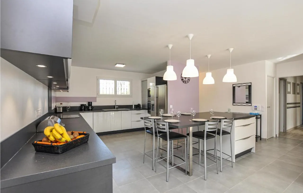 Nice Home In Salernes France